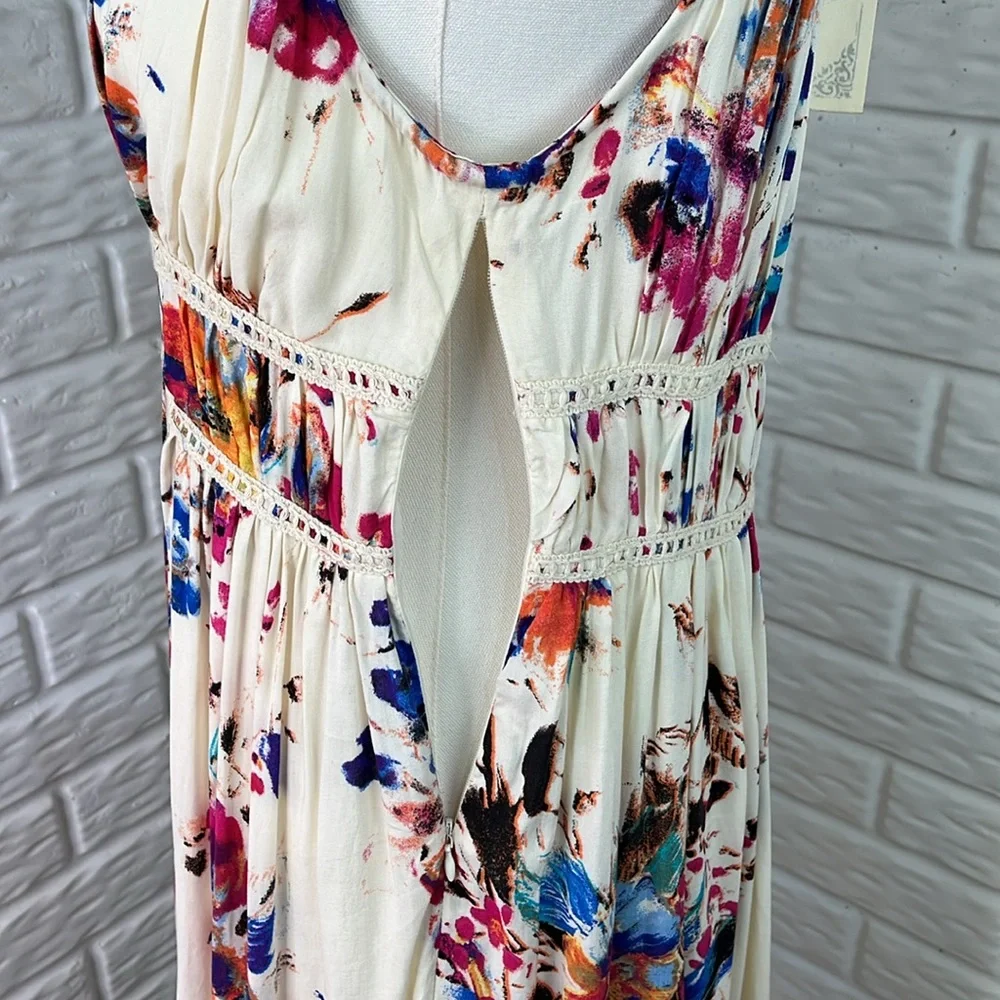 ENTRO FIT AND FLARE FLOWY RAYON DRESS COLORFUL WITH CREAM LINED SZ SM NWT - Picture 6 of 16